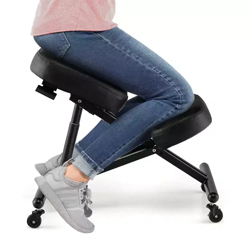 Sedia ergonomica con poggiaginocchia, sgabello regolabile con ruote universali bloccabili, sedile angolato